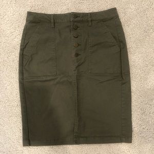 LOFT Skirt - Outlet